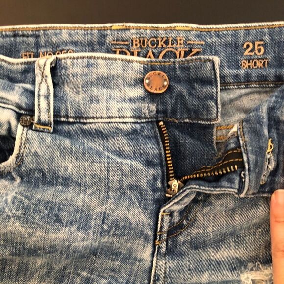 BUCKLE BLACK Fit No. 256 Boyfriend Stretch Short size 25 - Picture 8 of 14
